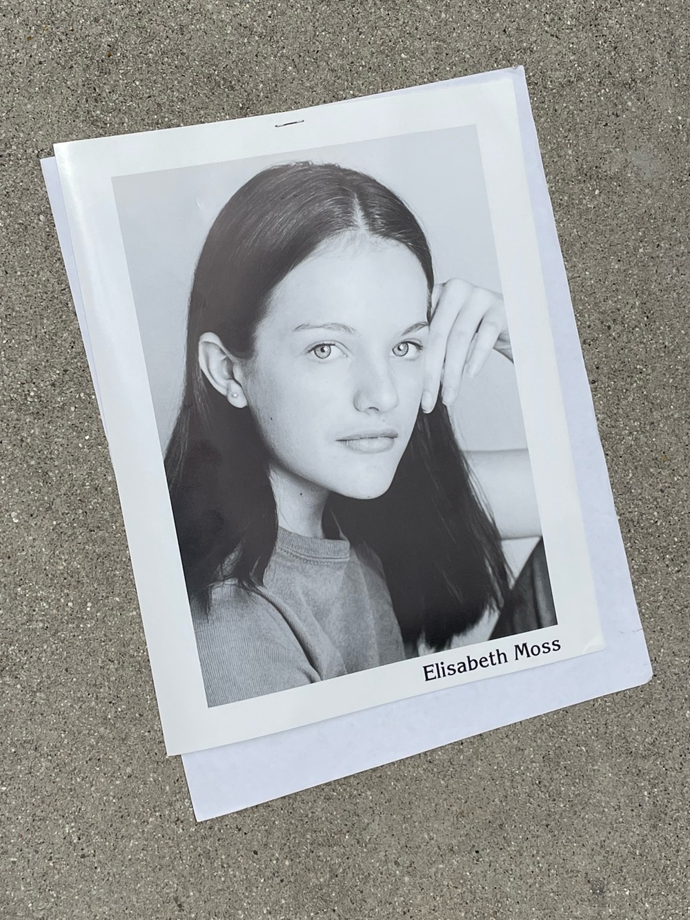 Vtg Elizabeth Moss Official B&W Theatrical Headshot & Resume MadMen Handmaids